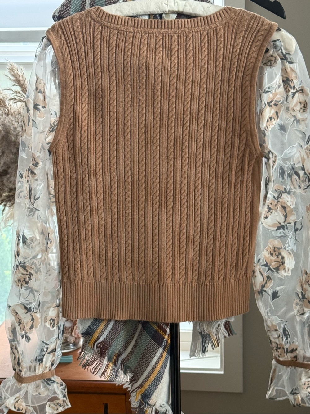 Anthropologie Maeve Cable Knit Pullover with Floral Sheer Puff Sleeves Large - Picture 7 of 7